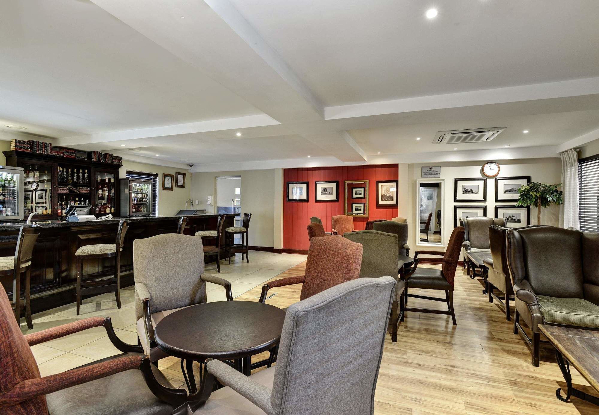 Protea Hotel By Marriott Mahikeng Mafikeng Buitenkant foto